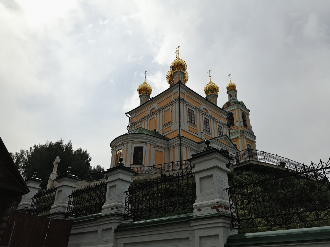 Воскресенская церковь